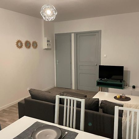 Appartement T2 meublé, centre Verdun, 1er étage Extérieur photo