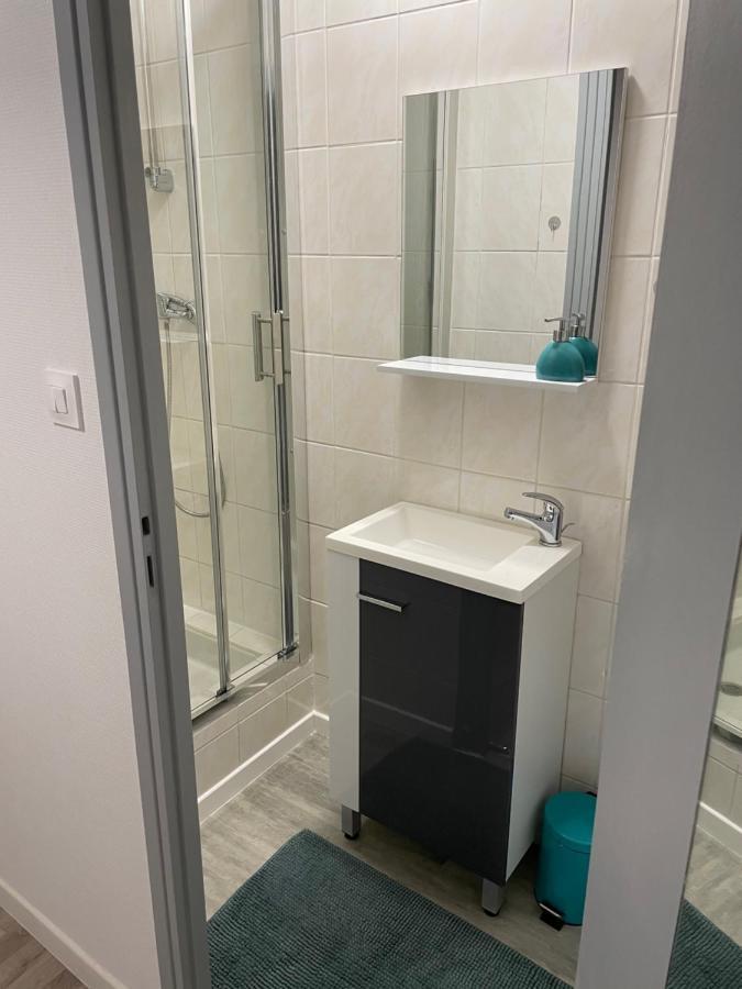 Appartement T2 meublé, centre Verdun, 1er étage Extérieur photo
